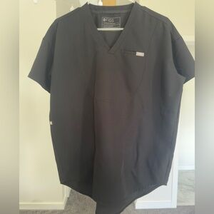 Figs Women’s Halle Black Tunic Scrub Top Small